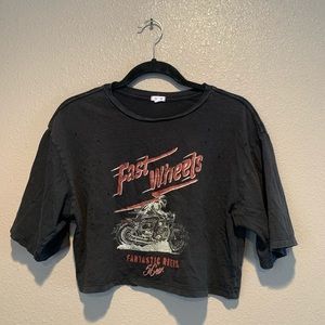 Graphic cropped t-shit with accent holes by Garage